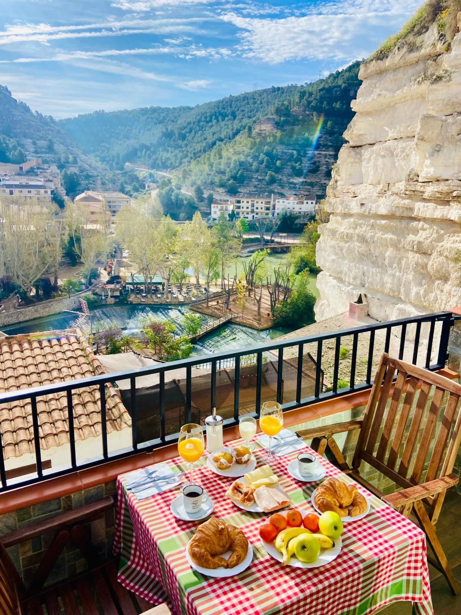 Casa Rural Los Amaneceres Alcala del Jucar Exteriör bild